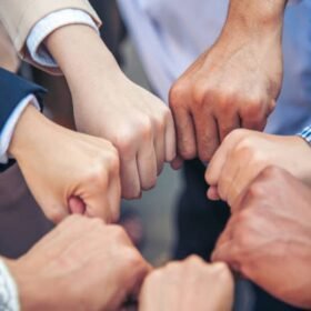 Membangun Integrasi dalam Masyarakat Heterogen