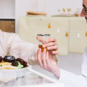 Bukan Sekadar Kenyang, Begini Seni Berbuka Puasa ala Rasulullah SAW